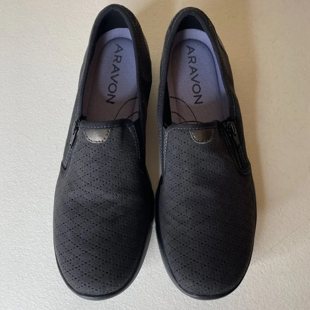 Aravon Wembly Side Zip Faux Suede Shoes Women’s Size 8.5 Narrow - Picture 2 of 16
